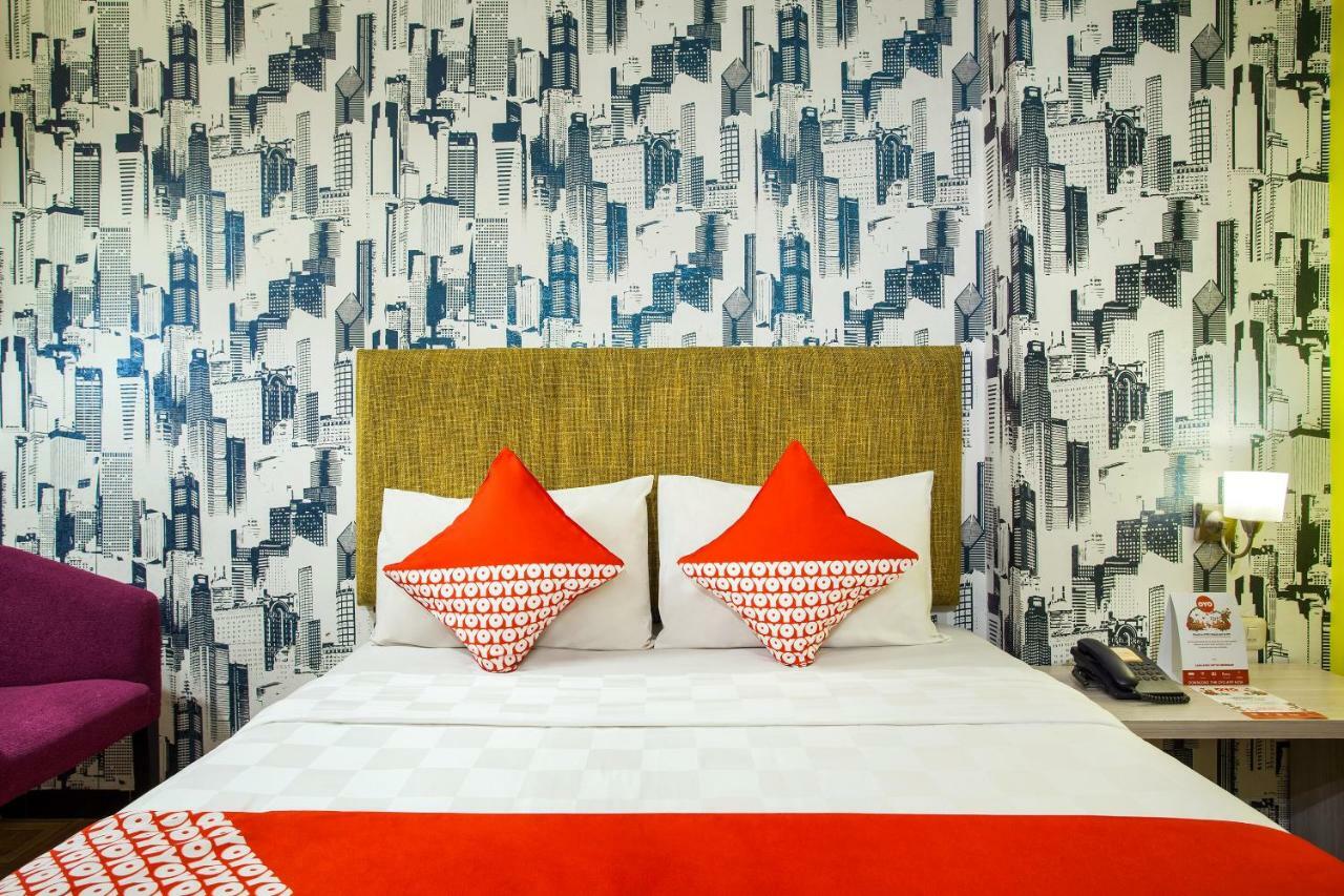 Oyo 119 Belvena Hotel Джакарта Экстерьер фото