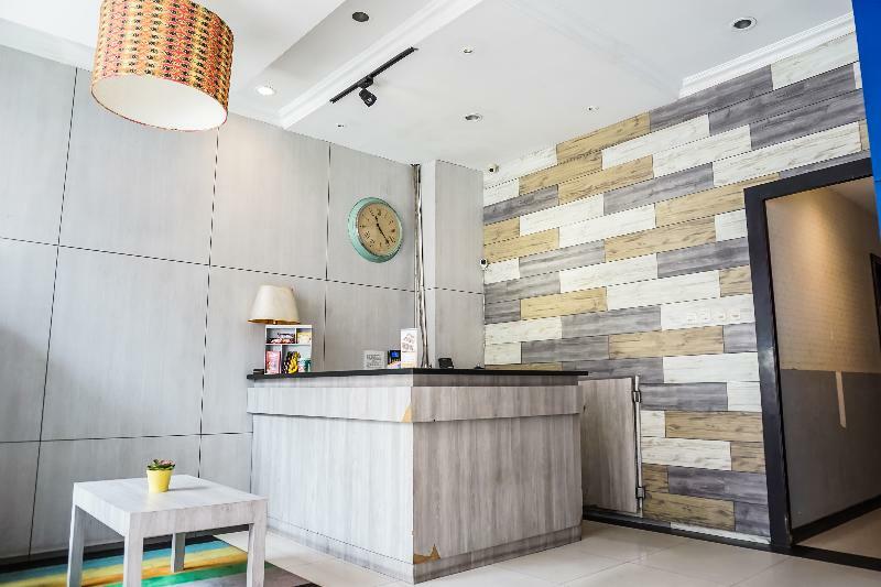 Oyo 119 Belvena Hotel Джакарта Экстерьер фото